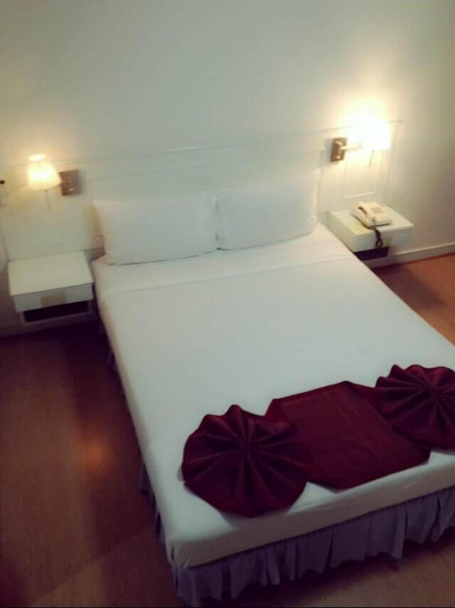 בנגקוק The Travellers Hotel מראה חיצוני תמונה
